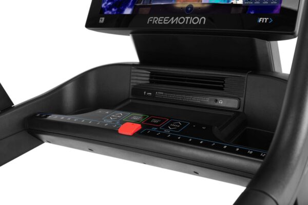 Freemotion i22.9 Incline Trainer - Demo Model