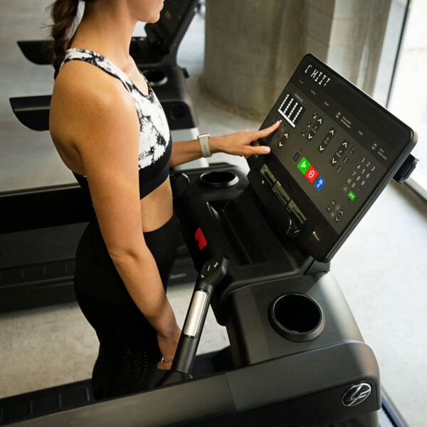 LifeFitness Club Series+ Treadmill