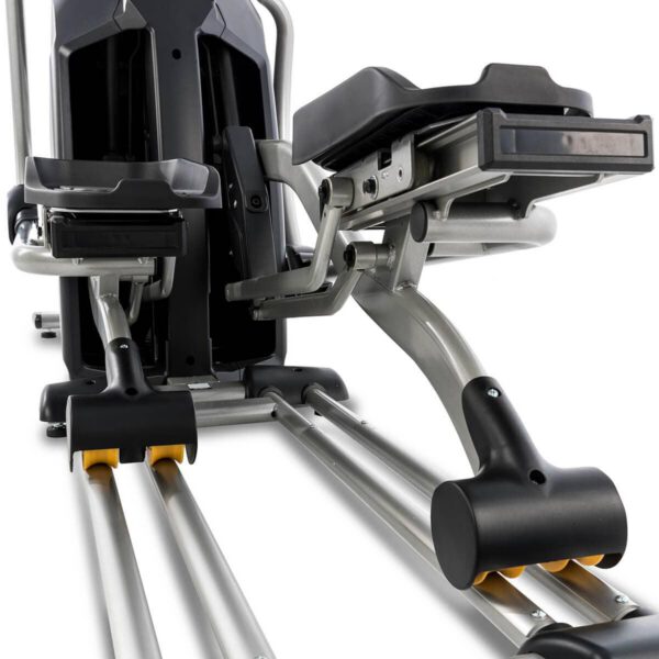 Spirit Fitness CE850 Elliptical Trainer